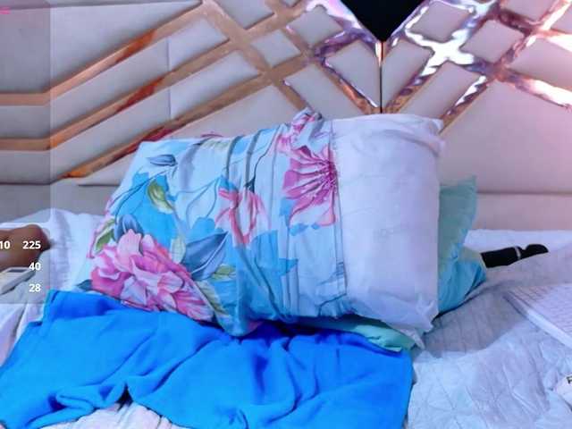 missfoster live cam on BongaCams