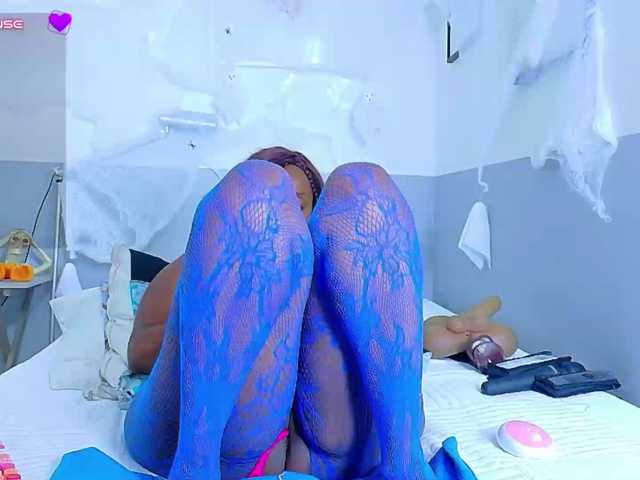 missfoster live cam on BongaCams