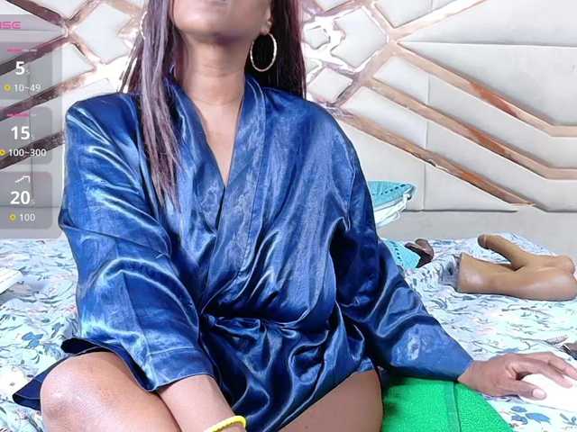 missfoster live cam on BongaCams