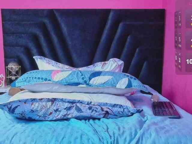 missfoster webcam