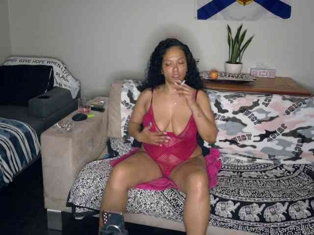 TemptationNHeat webcam