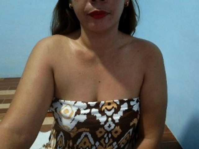 mamajhaxx01 live cam on BongaCams