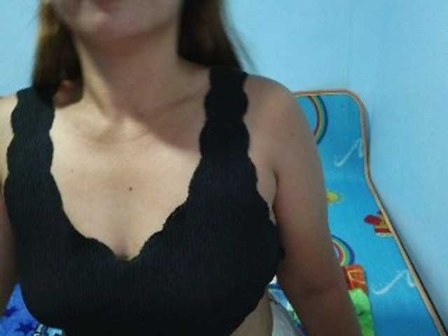 mamajhaxx01 webcam