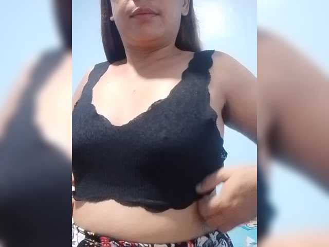 mamajhaxx01 webcam