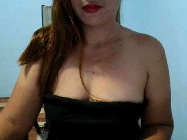 mamajhaxx01 webcam