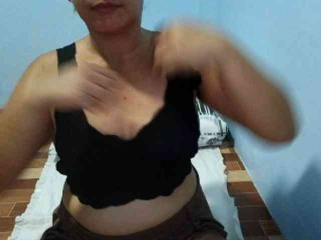 mamajhaxx01 webcam