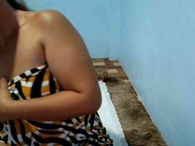 mamajhaxx01 webcam