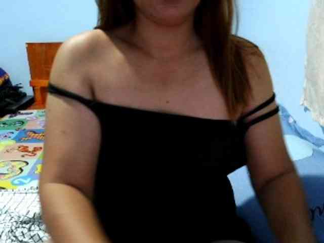 mamajhaxx01 webcam