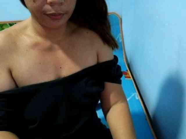 mamajhaxx01 webcam