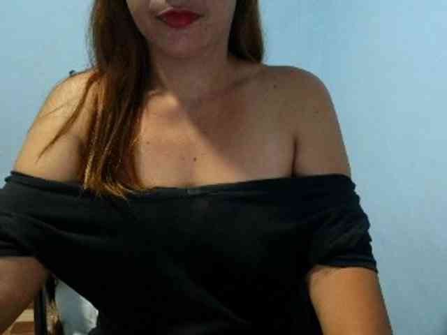mamajhaxx01 webcam