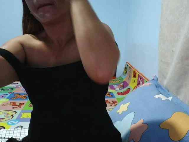 mamajhaxx01 webcam