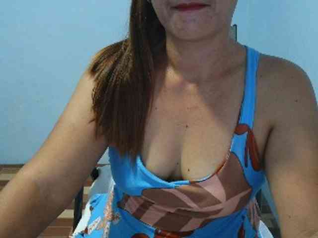 mamajhaxx01 webcam