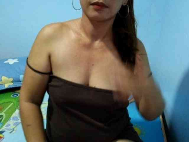 mamajhaxx01 webcam