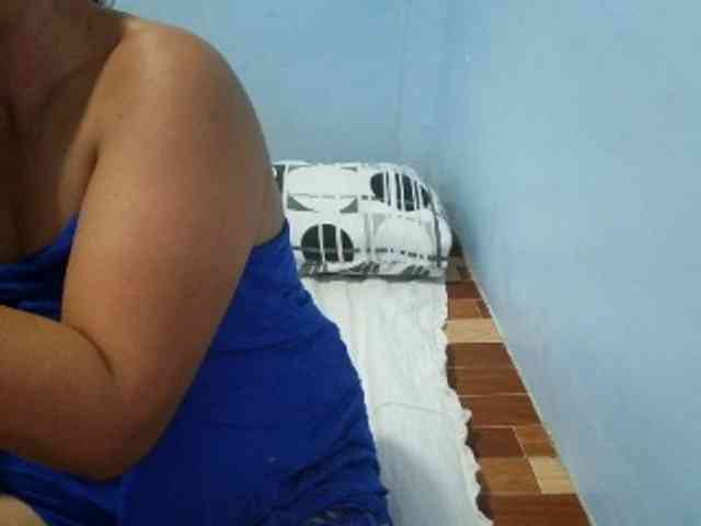 mamajhaxx01 webcam