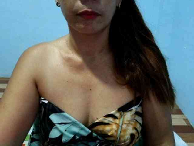 mamajhaxx01 webcam