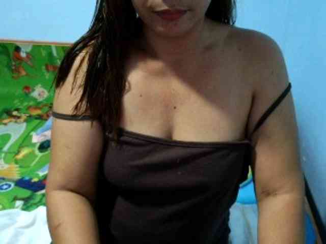 mamajhaxx01 webcam