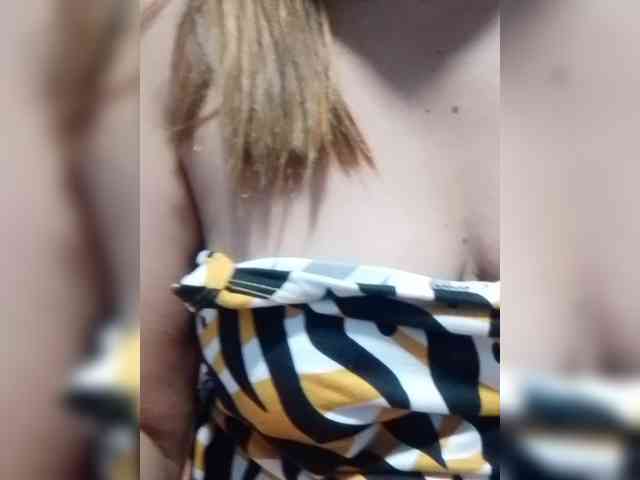 mamajhaxx01 webcam