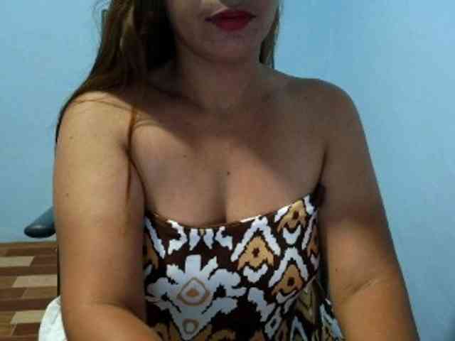 mamajhaxx01 webcam
