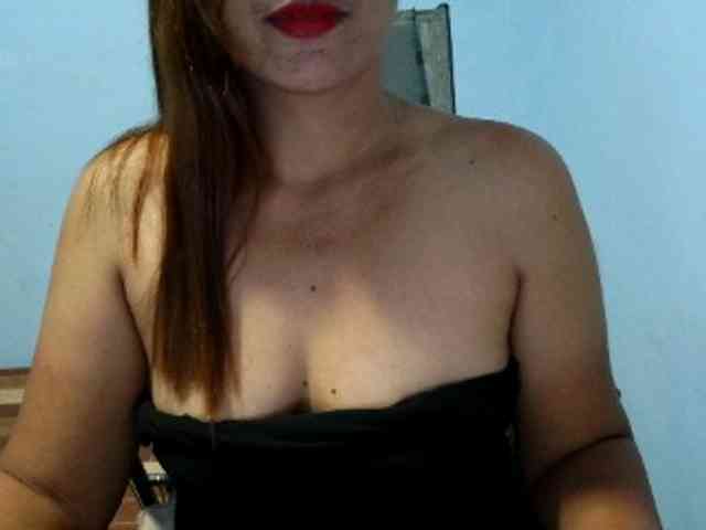 mamajhaxx01 webcam
