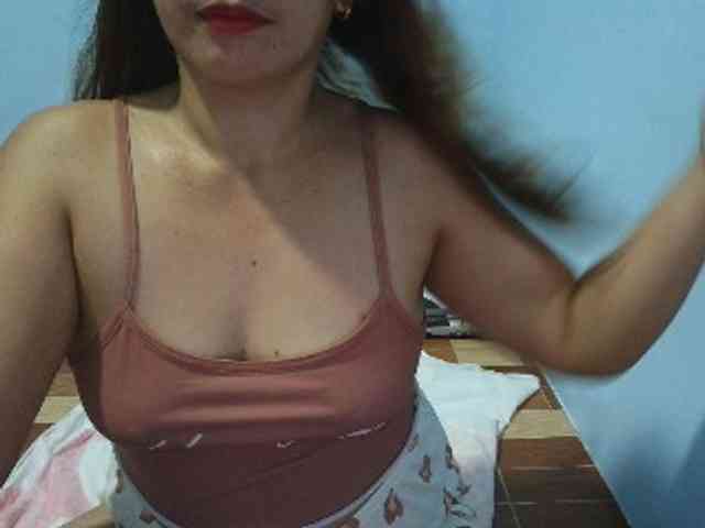 mamajhaxx01 webcam