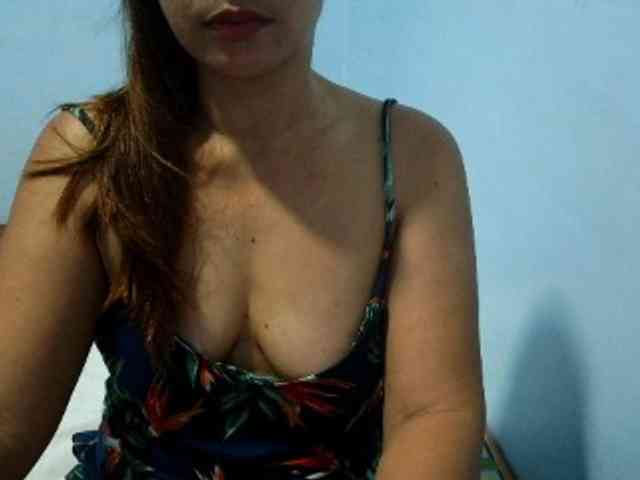 mamajhaxx01 webcam