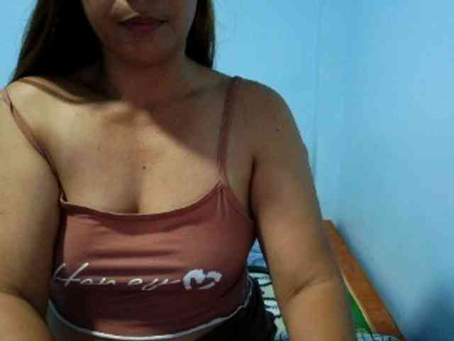 mamajhaxx01 webcam