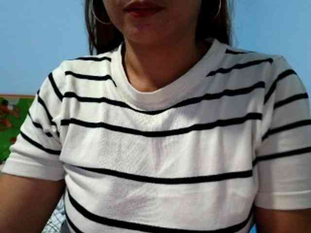 mamajhaxx01 webcam