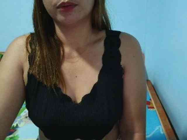 mamajhaxx01 webcam