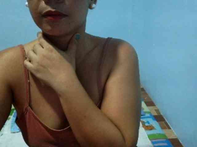 mamajhaxx01 webcam