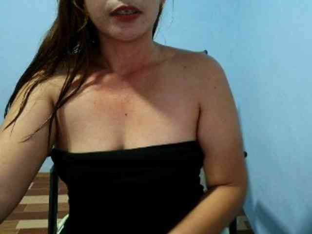 mamajhaxx01 webcam