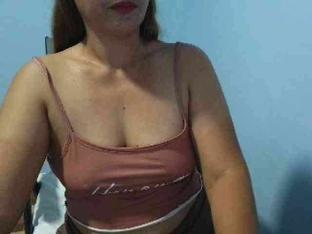 mamajhaxx01 webcam