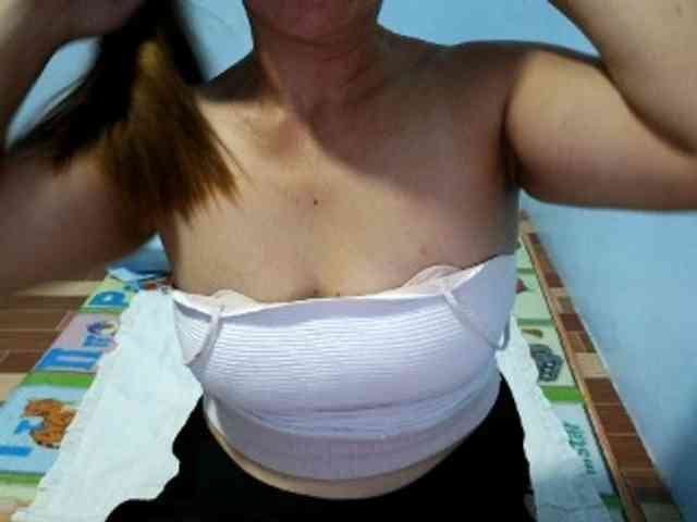 mamajhaxx01 webcam