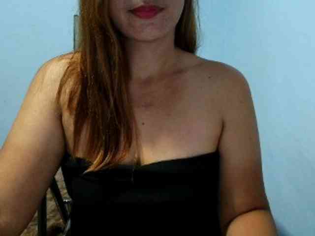 mamajhaxx01 webcam