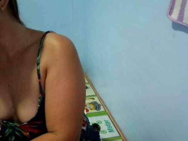 mamajhaxx01 webcam