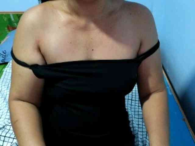 mamajhaxx01 webcam