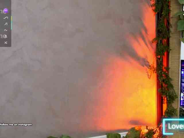 Modèle: NaomyBlackBarbie