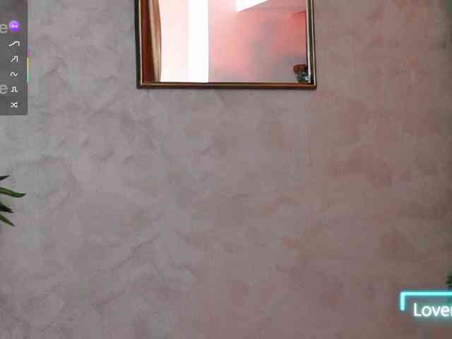 NaomyBlackBarbie webcam