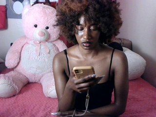 Brianna-1's Live Webcam