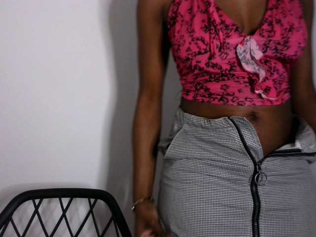 Brianna-1 live cam on BongaCams