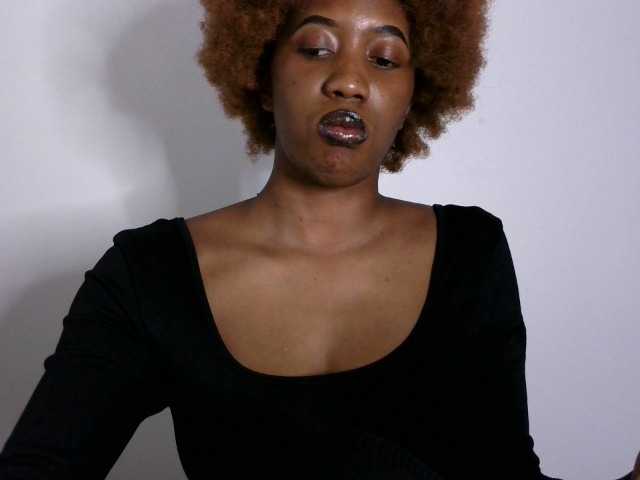 Brianna-1 live cam on BongaCams