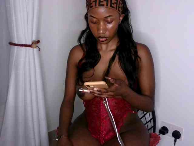 Brianna-1 webcam
