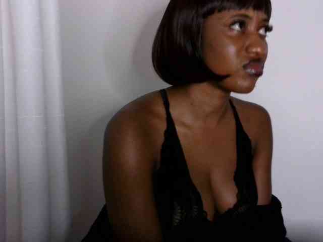 Brianna-1 webcam
