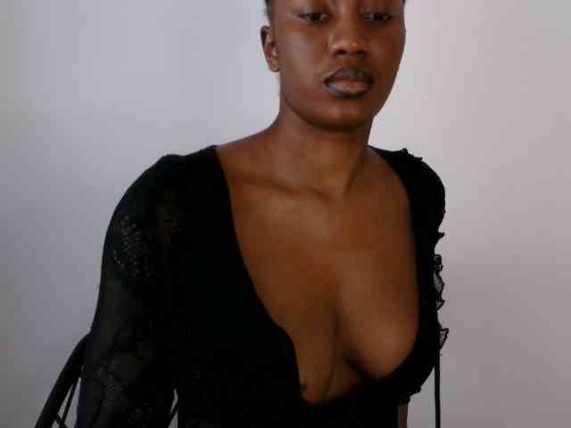 Model: Brianna-1