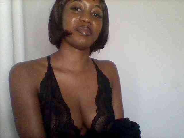 Brianna-1 webcam