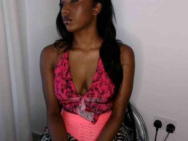 Brianna-1 webcam