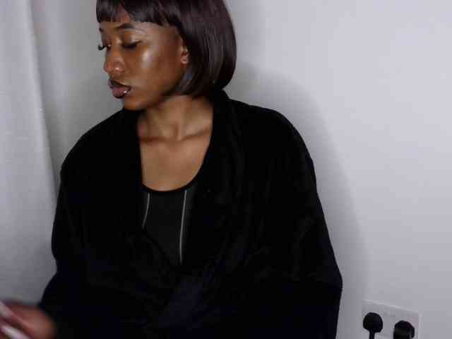 Brianna-1 webcam