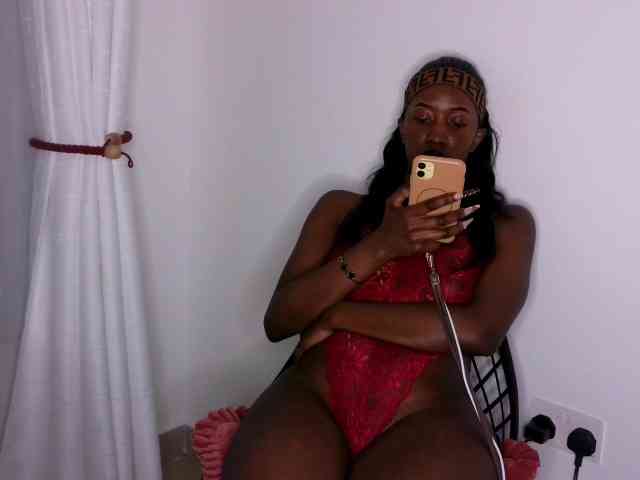 Brianna-1 webcam