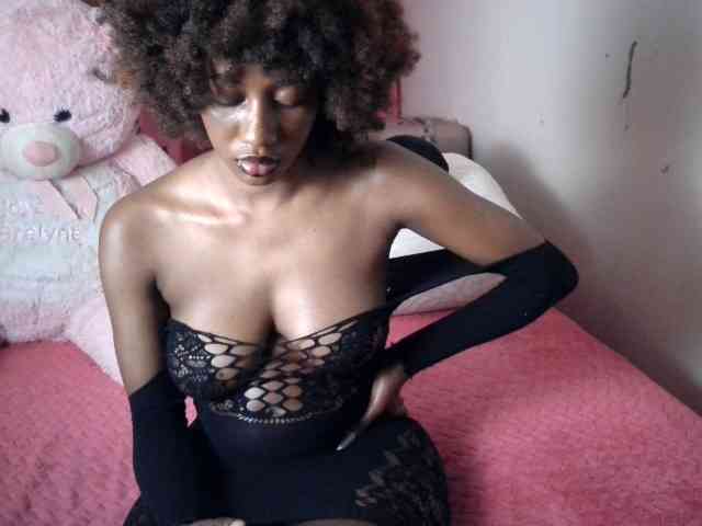 Brianna-1 webcam