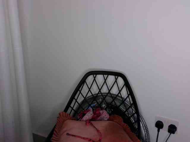Brianna-1 webcam