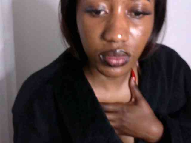 Brianna-1 webcam